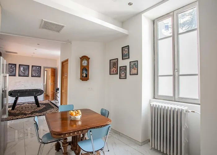 Perle Rare En Ville- Chateau Grandclement- 4 Ou 6 Pers - Piscine - Parc