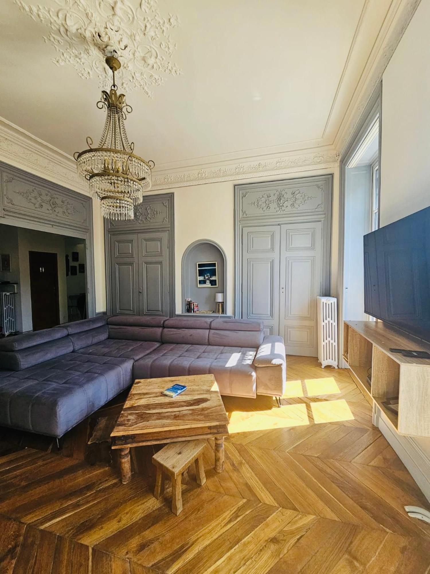 Apartment Perle Rare En Ville- Chateau Grandclement- 4 Ou 6 Pers - Piscine - Parc Villeurbanne