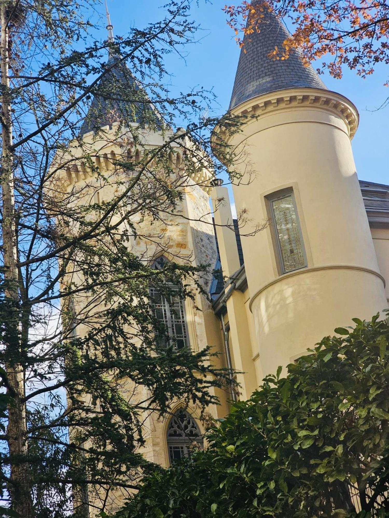 Perle Rare En Ville- Chateau Grandclement- 4 Ou 6 Pers - Piscine - Parc *